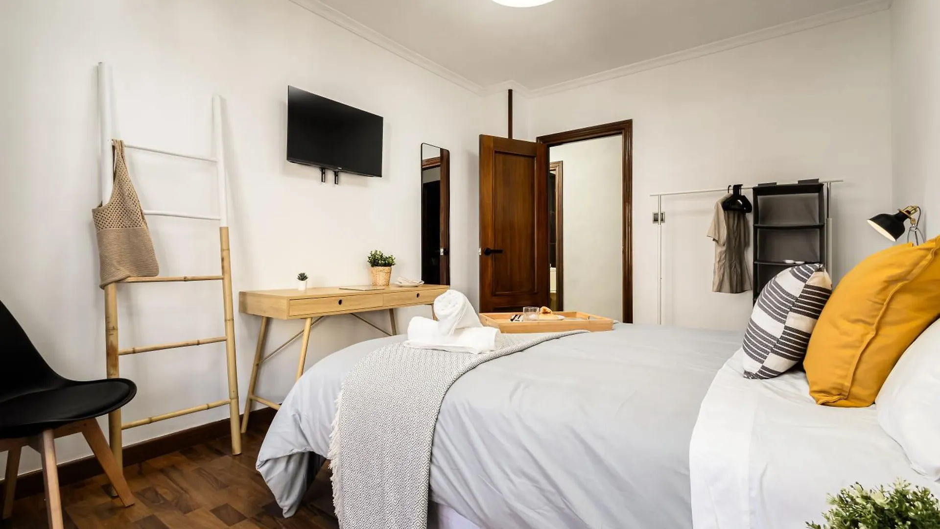 Ostello Nordik Rooms Village - Torremolinos 